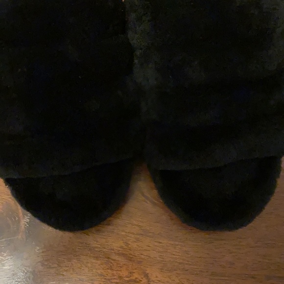 UGG Fluff Yeah Slide - Picture 6 of 8